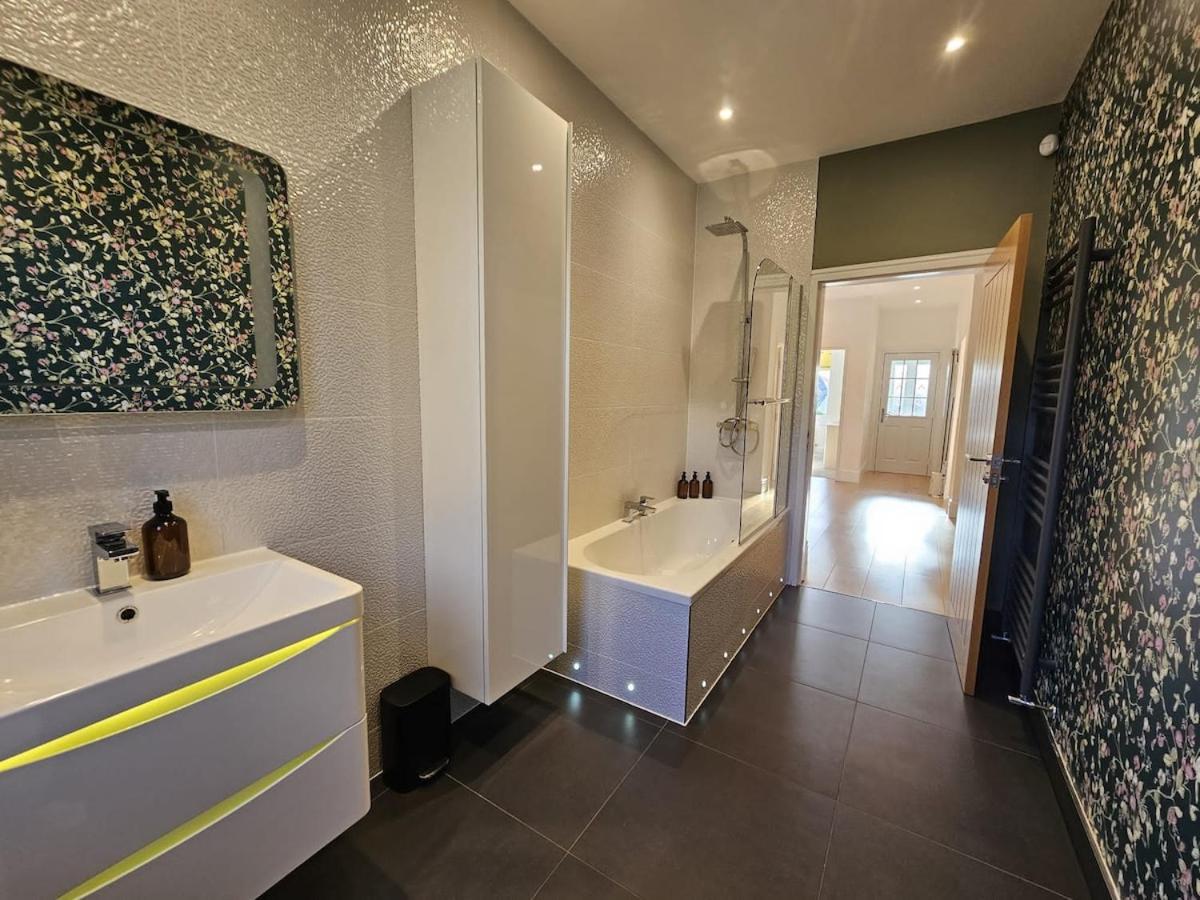 Holiday home Kaimes Bright Garden Getaway Edinburgh